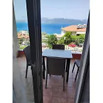 Hotel de apartamente Christianna Nikiana