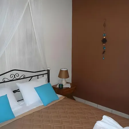 Christianna Apartment *